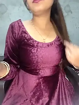 Snapshot of Shanaya_Hotty chatting on January 18, 7:15 pm Shanaya Hotty online show from January 18, 7:15 pm