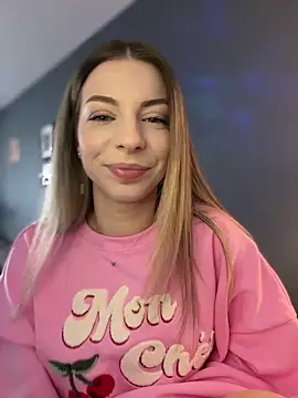 Mia Ethan online show from April 21, 10:54 am