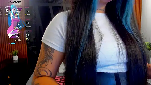 Alahia Dangelo online show from December 18, 11:24 am