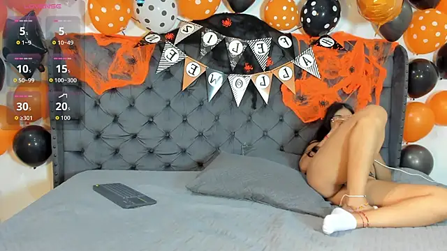  maria foxx  online show from October 14, 7:47 pm