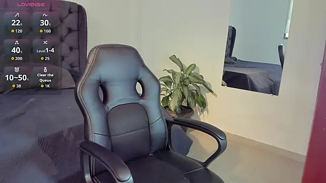  maria foxx  online show from October 20, 7:03 pm