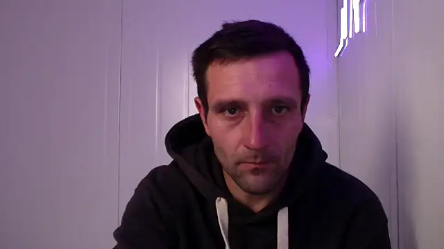 serjdj90 online show from October 3, 10:56 am