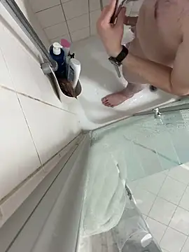 kareem0010 online show from February 11, 7:05 pm