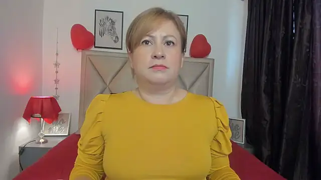 Snapshot of MonyCassius chatting on February 13, 12:34 pm MonyCassius online show from February 13, 12:34 pm