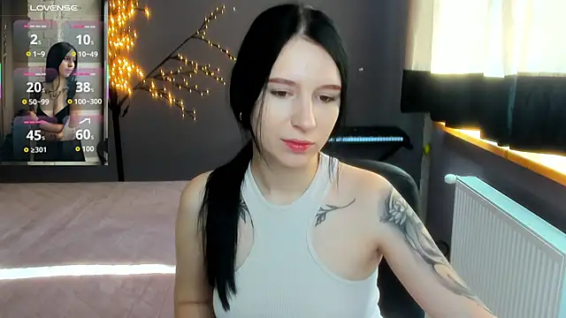 KarolinaBlacks online show from April 23, 5:30 am