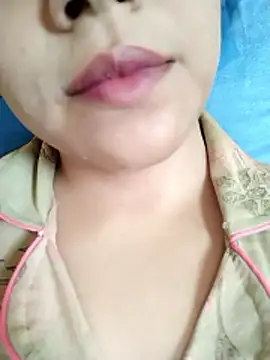 Anki-doll online show from March 30, 5:52 am