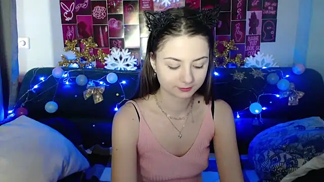 Snapshot of MilanaRoza chatting on December 31, 5:55 am MilanaRoza online show from December 31, 5:55 am