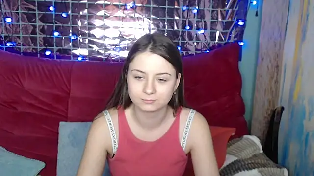 Snapshot of MilanaRoza chatting on March 8, 5:01 pm MilanaRoza online show from March 8, 5:01 pm