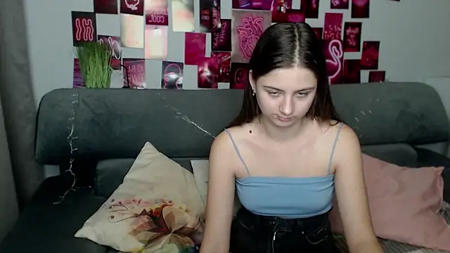 MilanaRoza online show from October 12, 5:01 pm