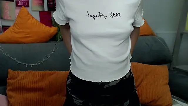 MilanaRoza online show from October 26, 5:52 pm