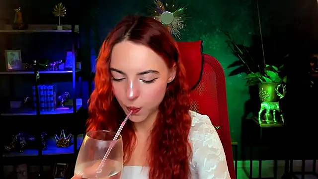 evanellson online show from April 8, 10:04 am