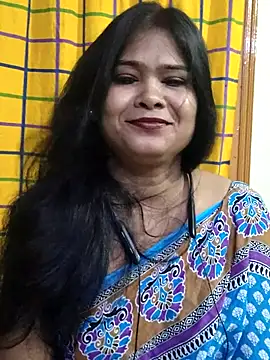 yoursweety09 online show from September 27, 12:04 am