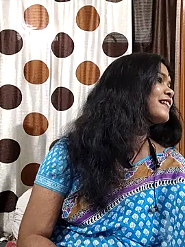 yoursweety09 online show from December 16, 8:41 am