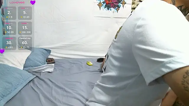 pamelaykamila online show from January 18, 5:44 am