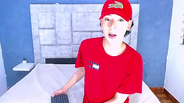 Eban Dustan online show from December 29, 1:34 am