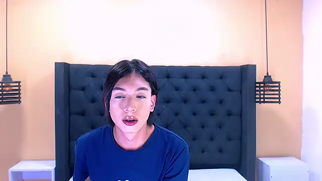 Eban Dustan online show from January 14, 9:41 pm