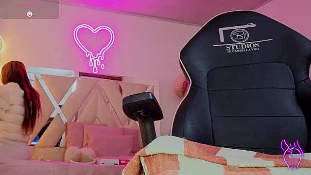 Laylafoxy tay online show from November 3, 3:19 am