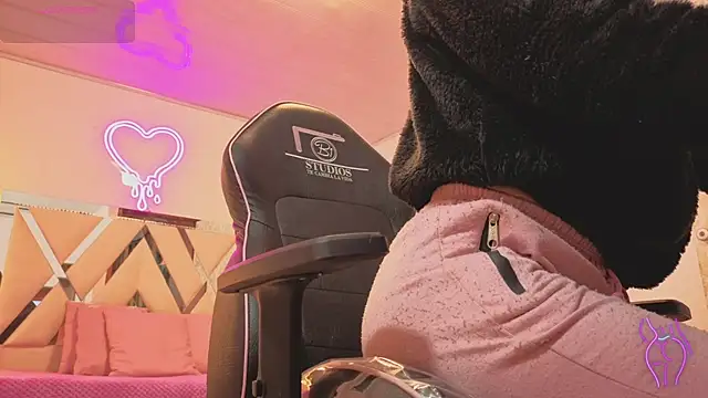 Laylafoxy tay online show from December 2, 3:23 am