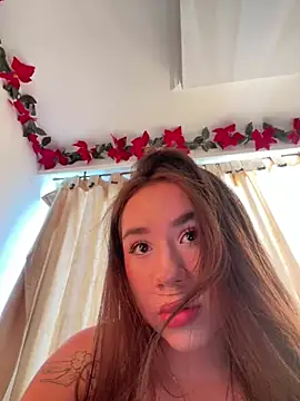 Im Valen Cute online show from March 14, 8:36 pm