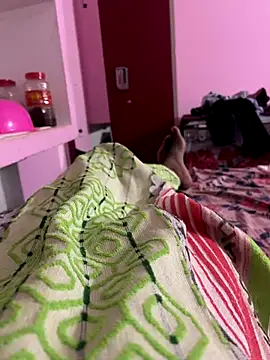 Snapshot of deshi_boybig chatting on October 26, 4:13 pm deshi boybig online show from October 26, 4:13 pm