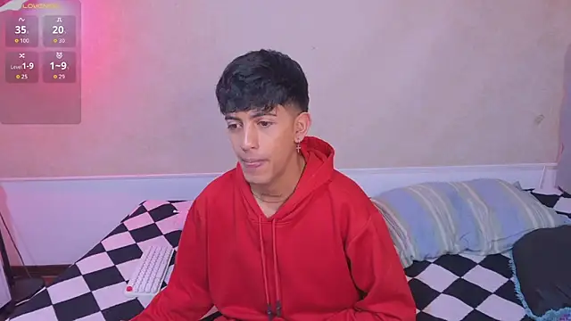 teobowny  online show from November 27, 1:35 pm