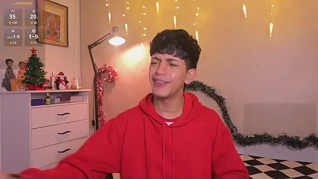 teobowny  online show from December 16, 1:10 am