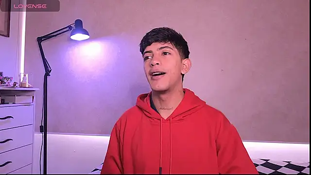 teobowny  online show from February 4, 12:55 pm