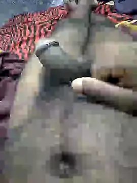 Snapshot of mallucallboy2104 chatting on January 4, 6:40 pm mallucallboy2104 online show from January 4, 6:40 pm