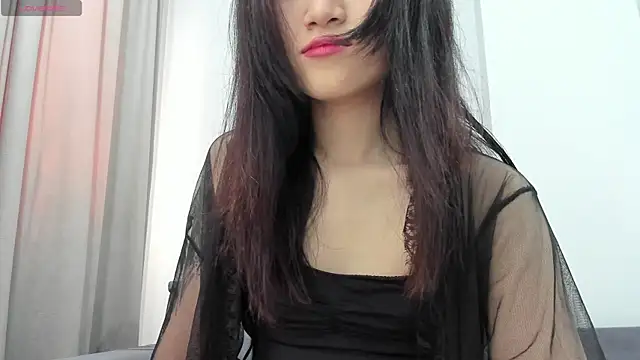 Snapshot of aenie chatting on February 9, 9:05 am aenie online show from February 9, 9:05 am