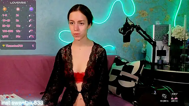 Snapshot of Anal_Girl_ chatting on December 8, 4:07 pm Anal Girl online show from December 8, 4:07 pm