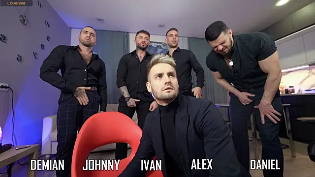 Snapshot of Alex_xxx chatting on October 5, 3:32 pm Alex xxx online show from October 5, 3:32 pm