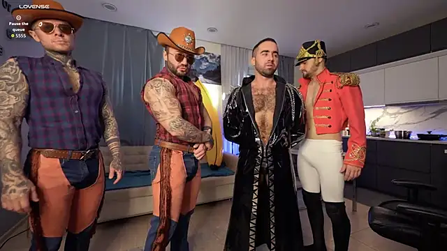 Snapshot of Alex_xxx chatting on November 1, 11:56 am Alex xxx online show from November 1, 11:56 am