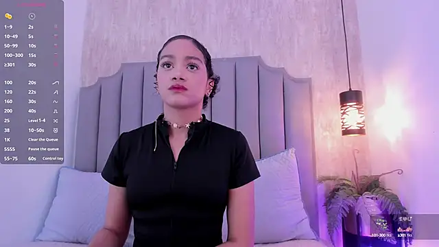 Alahia Baiter online show from March 7, 12:23 pm