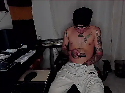 patrik tattoo  online show from January 21, 3:37 am