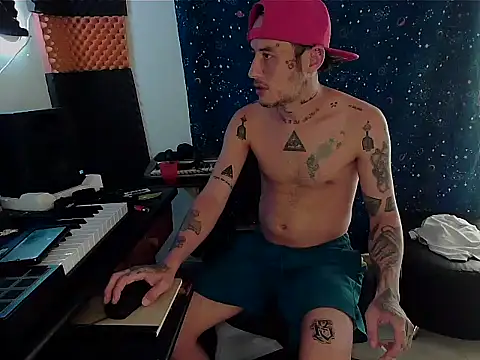 patrik tattoo  online show from February 15, 9:26 pm