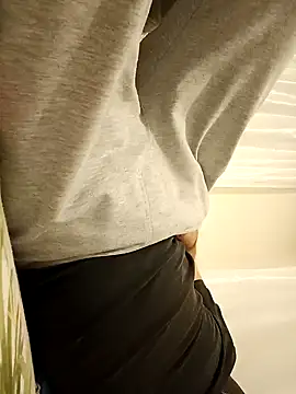 akrep071507 online show from December 2, 11:18 pm