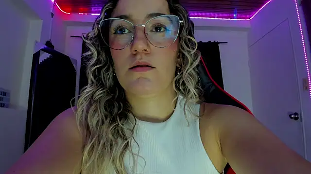 Keyth clement online show from April 14, 7:31 pm