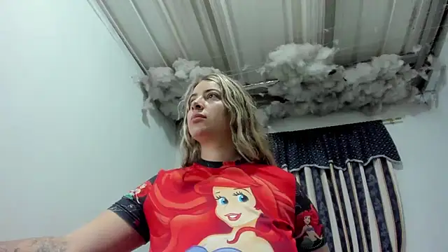 Lauu G online show from March 4, 10:32 am