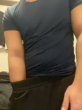 YU-KI00 online show from November 14, 12:26 pm