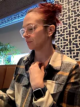 MelodyRoseUk online show from November 18, 9:58 am