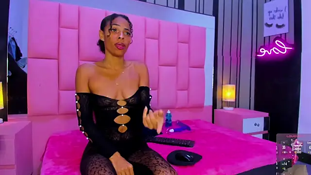 Brithanyslim online show from December 27, 8:07 pm