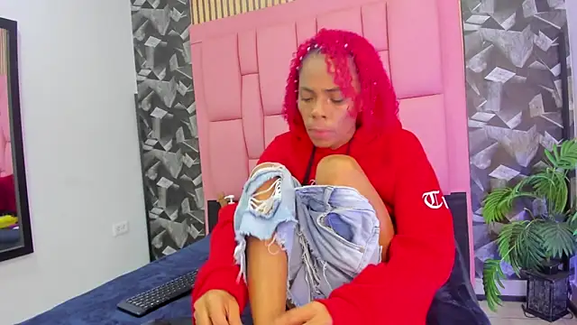 Brithanyslim online show from January 16, 7:29 pm