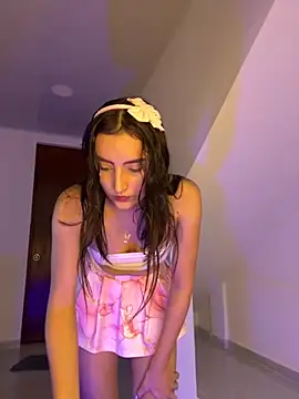 Snapshot of EmySofia chatting on November 15, 3:04 am EmySofia online show from November 15, 3:04 am