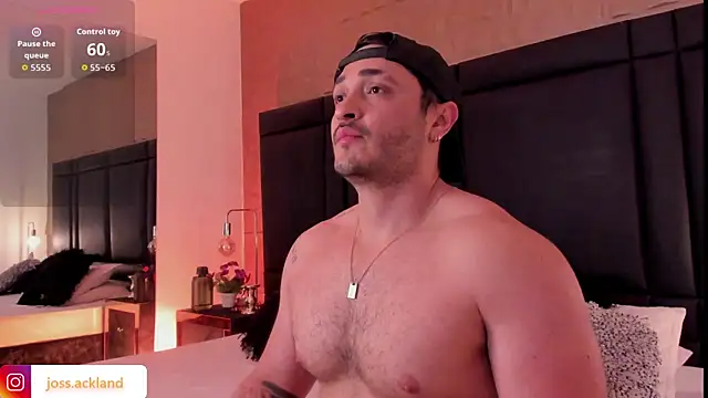 JossAckland online show from October 6, 8:28 pm