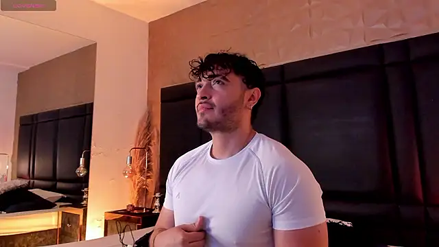 JossAckland online show from February 22, 5:55 pm