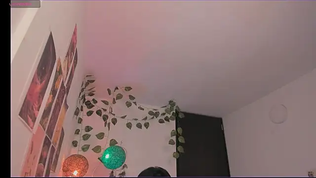 Snapshot of odelei chatting on May 15, 11:34 pm odelei online show from May 15, 11:34 pm