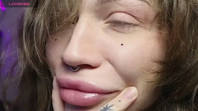 PaulaPratt online show from January 17, 5:34 am