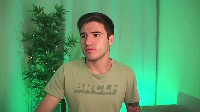 Tony Wylie online show from November 13, 10:03 am