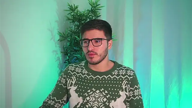 Tony Wylie online show from December 2, 11:04 am