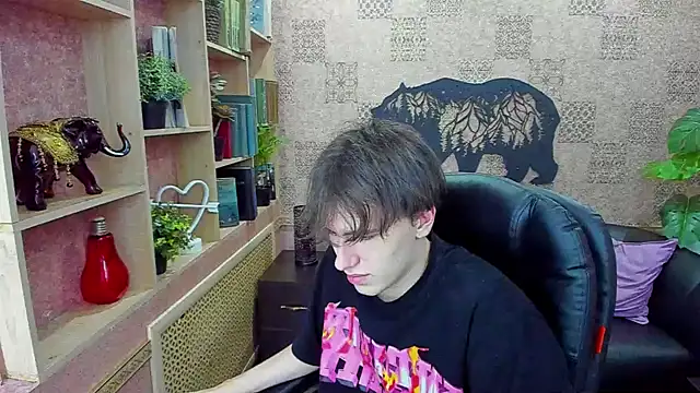 BillyHont online show from December 13, 1:37 am